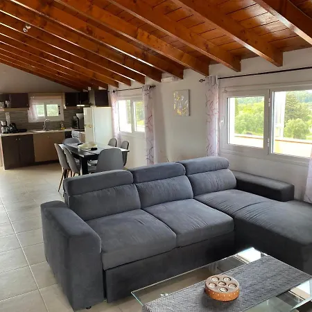 بيت للعطل Aggelos's House