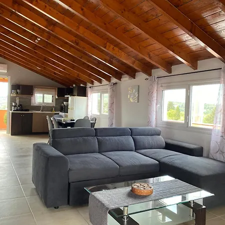 בית נופש Aggelos's House